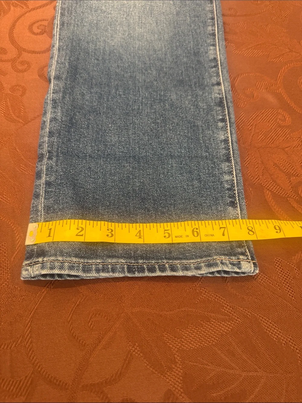 J. Crew Essential Straight Leg Jeans. Ladies 30